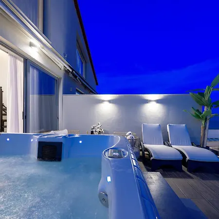 Pearl Luxury Living Apartment *