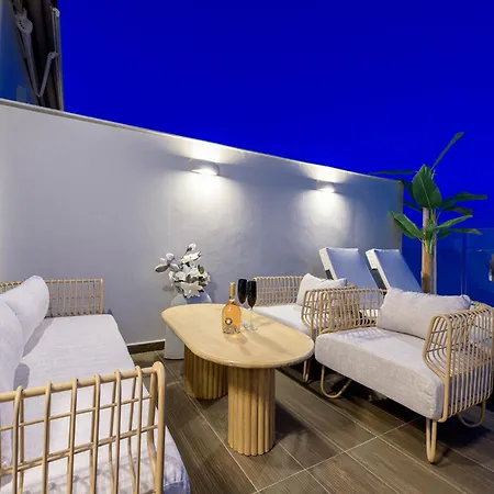 Pearl Luxury Living Apartament Laganas