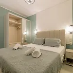 Pearl Luxury Living *