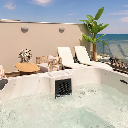Pearl Luxury Living Apartment *