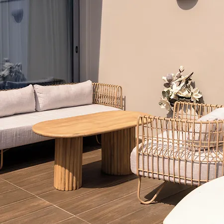 Pearl Luxury Living Laganas