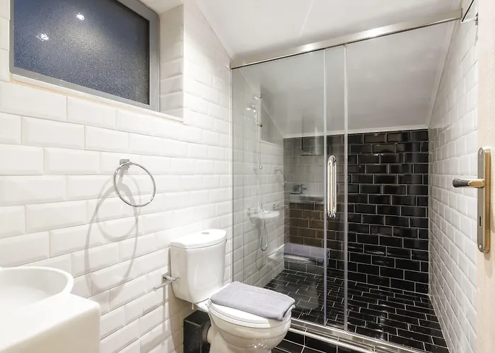 Pearl Luxury Living *