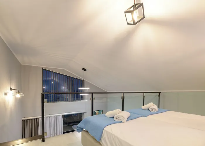 Pearl Luxury Living *
