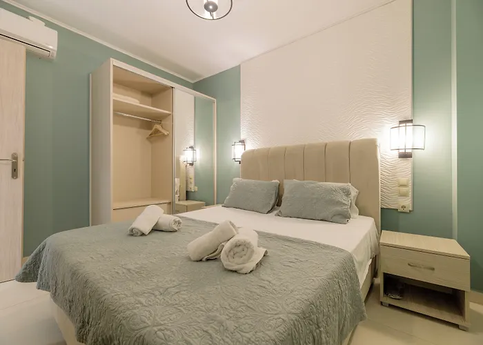 Pearl Luxury Living *