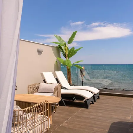 Pearl Luxury Living Apartmán Laganas