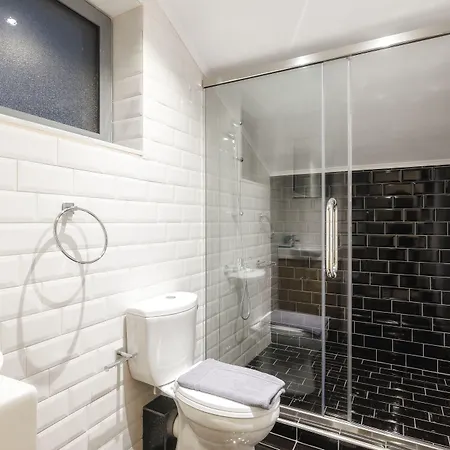 Pearl Luxury Living *