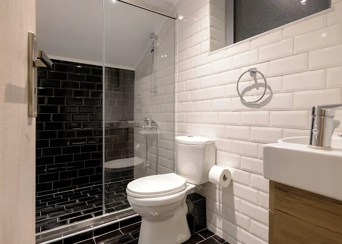 Pearl Luxury Living * Laganas